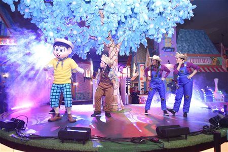 B2Meet, da Frt, encerra dia de atividades com festa na Vila da Mônica