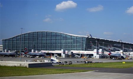 Heathrow estende limite de passageiros até final de outubro
