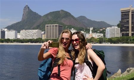 Turismo internacional deixa US$ 6,9 bilhões no Brasil em 2023, aponta BC