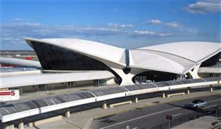 Dono de terminal do JFK visa comprar outros aeroportos