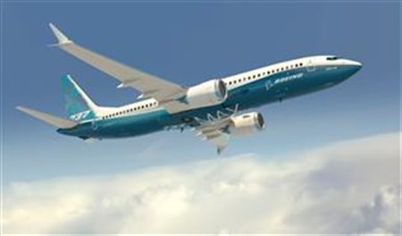 Boeing tem ligeira queda em lucro e receita em 2016