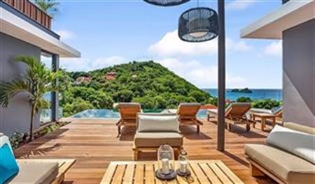 Airbnb foca no luxo e compra empresa de aluguel de férias