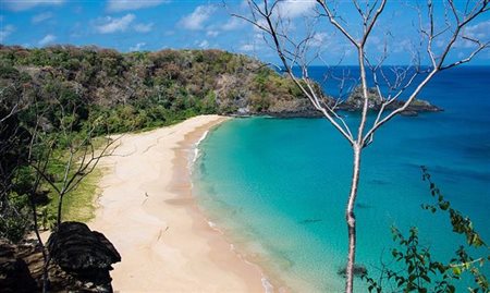 Brasil tem a praia mais desejada do mundo para 2023, aponta TripAdvisor