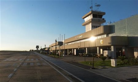Saiba como o aeroporto de Foz do Iguaçu (PR) quer virar hub