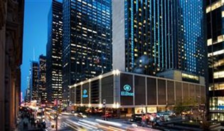Hotéis de luxo em NY cobram taxa de US$ 25 por noite