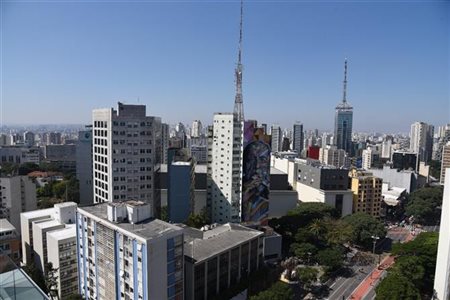 São Paulo descarta medidas restritivas para conter covid-19 e gripe