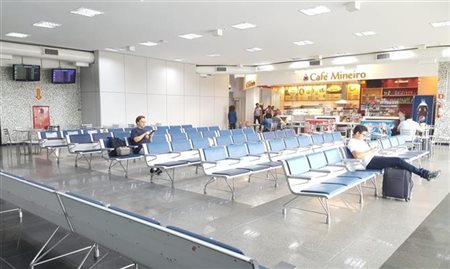 Aeroporto de Uberlândia (MG) dobra área de sala de embarque