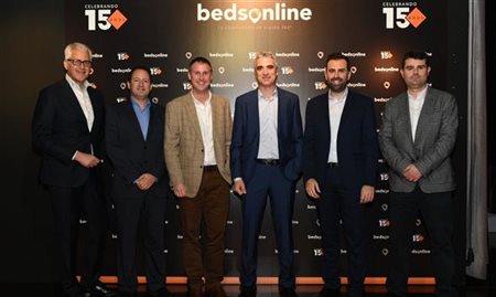 Bedsonline celebra conquistas de 15 anos de mercado