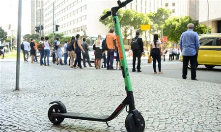 Rio regulamenta, em caráter experimental, uso de patinetes