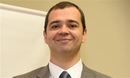 Edmilson Romão ressalta importância do seguro de RCP Edmilson Romão ressalta importância do seguro de RCP