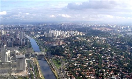 Doria promete rio Pinheiros limpo, como um Puerto Madero em SP