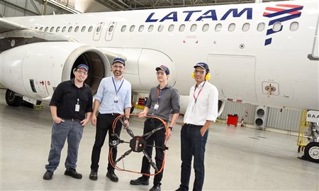 Latam já utiliza drones na manutenção de aviões em São Carlos (SP)