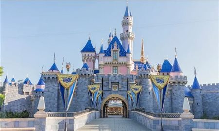 Parques de Disneyland, na Califórnia, reabrem em 17 de julho
