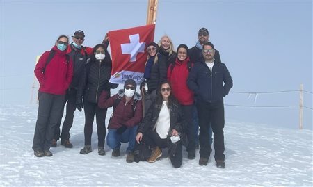 Diversão em 65 fotos: famtur na Suíça chega aos alpes