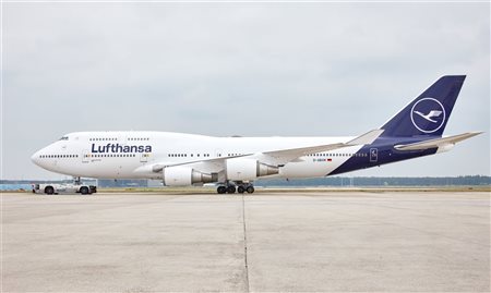 Pilotos da Lufthansa cancelam greve que estava anunciada para quarta (7)