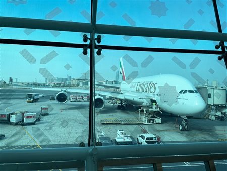 A380, da Emirates, levou agentes do megafam Orinter para Dubai
