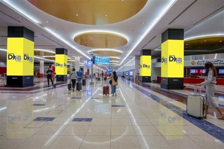 Aeroporto de Dubai eleva previsão anual de passageiros