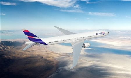 Latam revela 4 ações para ampliar acesso à aviação em 2024