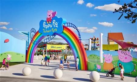 Primeiro parque temático Peppa Pig do mundo celebra um ano
