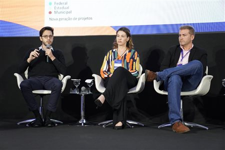 Mais 13 parques poderiam ter concessões neste ano, diz BNDES Mais 13 parques poderiam ter concessões neste ano, diz BNDES