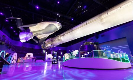 Nova atração do Kennedy Space é uma vitrine do presente e futuro da NASA Nova atração do Kennedy Space é uma vitrine do presente e futuro da NASA