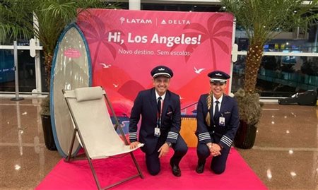 Piloto de Maceió, Patrícia Cavalcanti comanda voo da Latam para Los Angeles