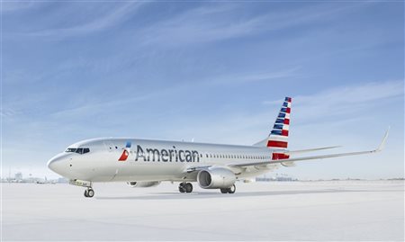 Comissários da American Airlines podem fazer greve antes do Natal