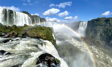 Cataratas do Iguaçu atingem 1,8 milhão de visitantes em 2023