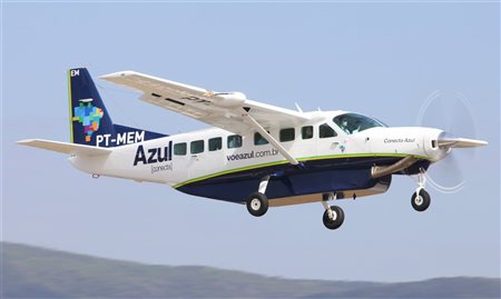 Azul realiza voo inaugural de Confins para Salinas (MG)