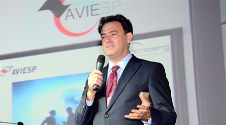 Artigo aborda inteligência emocional na retomada do Turismo