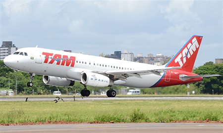 Tam inicia amanhã (3) voo entre Santarém (PA) e Brasília