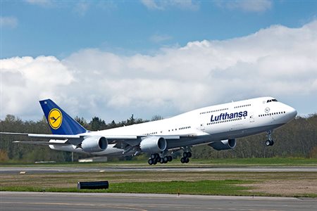 Comissários da Lufthansa convocam nova greve 