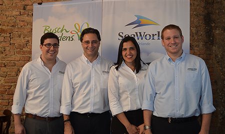 Sea World reúne operadores no Rio; veja fotos