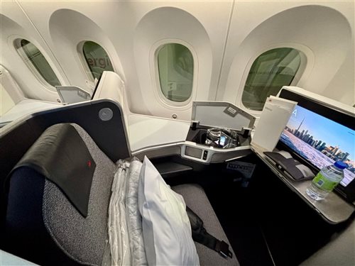 Veja como é voar na classe executiva da Air Canada do novo voo Rio–Toronto; fotos