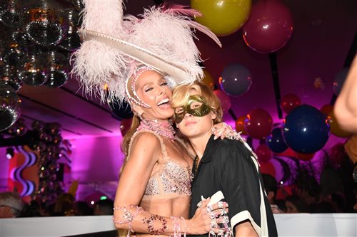 Veja fotos do Baile de Máscaras do Fairmont Rio Copacabana