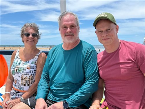 Maiores vendedores Luck visitam Areia Vermelha, em passeio exclusivo; veja fotos