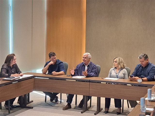 Hotéis da Barra e do Recreio (RJ) debatem ordenamento público com órgãos da prefeitura