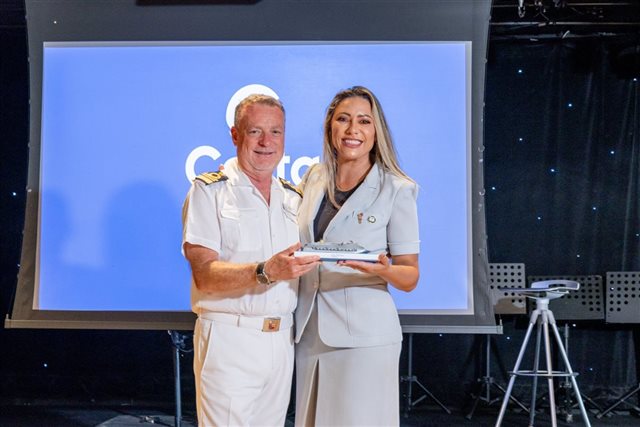 Costa Diadema promove visita técnica a bordo para agentes no Porto de Outeiro, em Belém