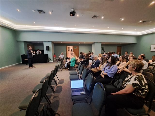 Fórum Comercial debateu aumento de voos e incentivo à indústria audiovisual