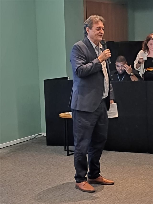 Fórum Comercial debateu aumento de voos e incentivo à indústria audiovisual