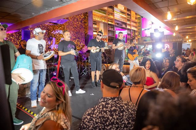 Sakura encerra 2025 com encontro comercial e show exclusivo do Grupo Revelação