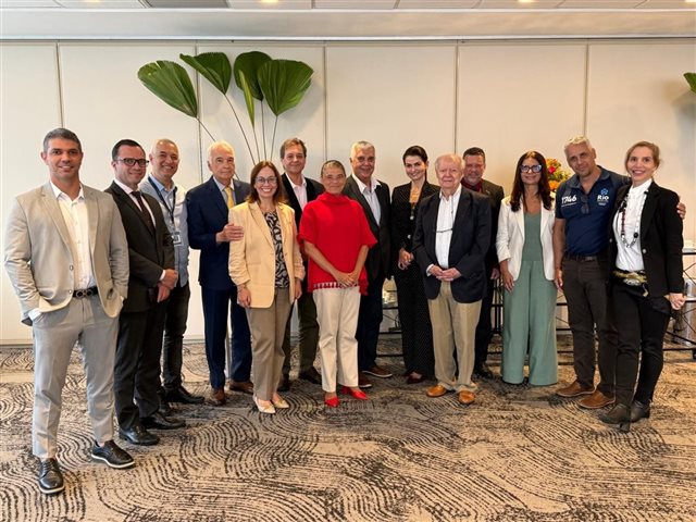 Diretores dos hotéis cinco estrelas debatem temas trabalhistas