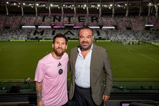 Lionel Messi reforça parceria com o presidente da Meliá Hotels International